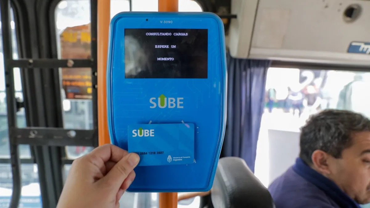 Empresarios de colectivos aseguran que el boleto mínimo «debería valer 1.500 pesos»