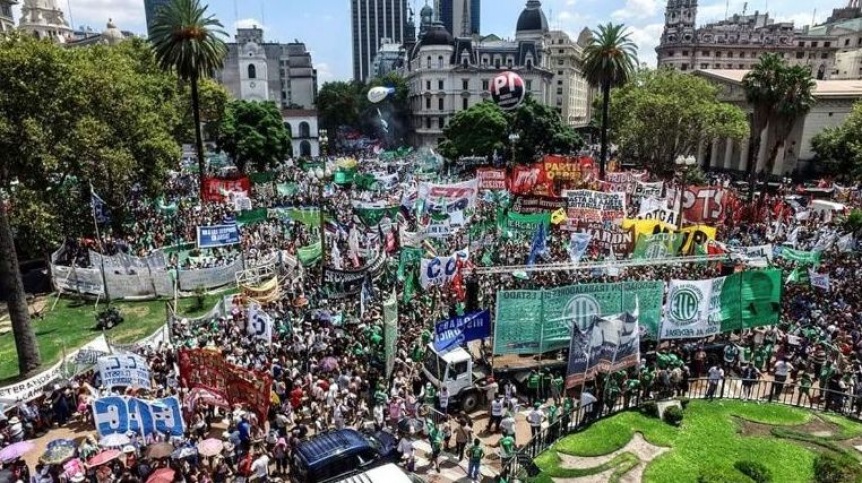 La Justicia laboral suspendió el DNU que regulaba el derecho a huelga