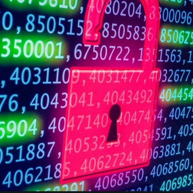 Piden repudiar el DNU que “institucionaliza el ciberpatrullaje”