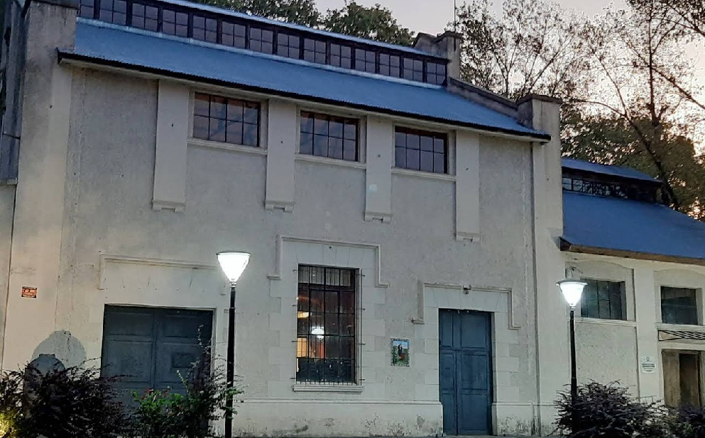 La muestra de la UNQ “Mundos interiores” se presenta en el CPA Leonardo Favio