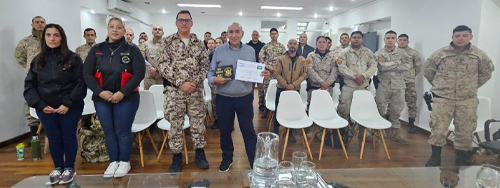 Perito en odorología disertó ante agentes de Cinotecnia