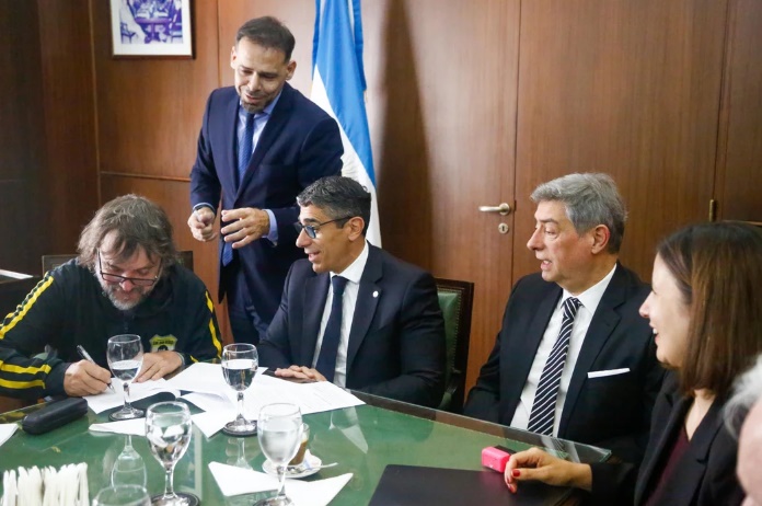 La Corte, Casación y Hogares de Cristo firmaron un convenio para promover la reinserción social