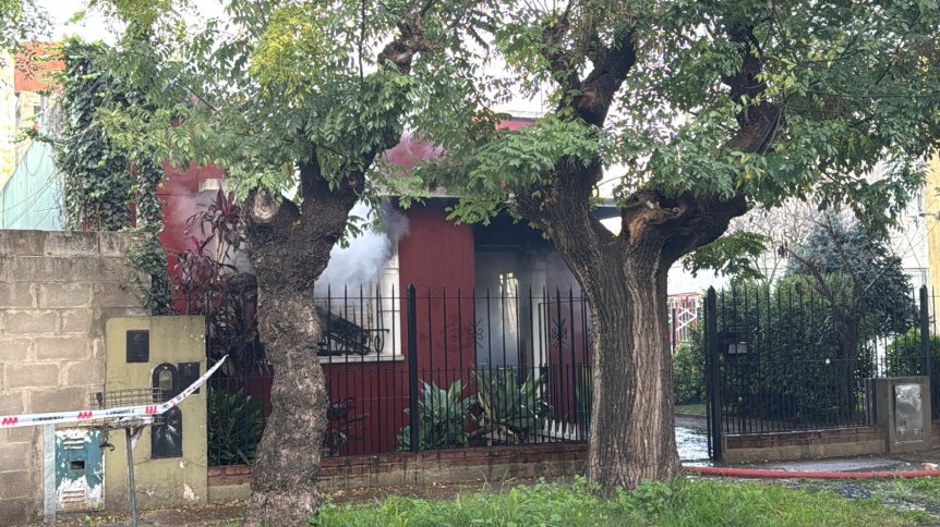 Tragedia en Ezpeleta: pareja murió en un incendio