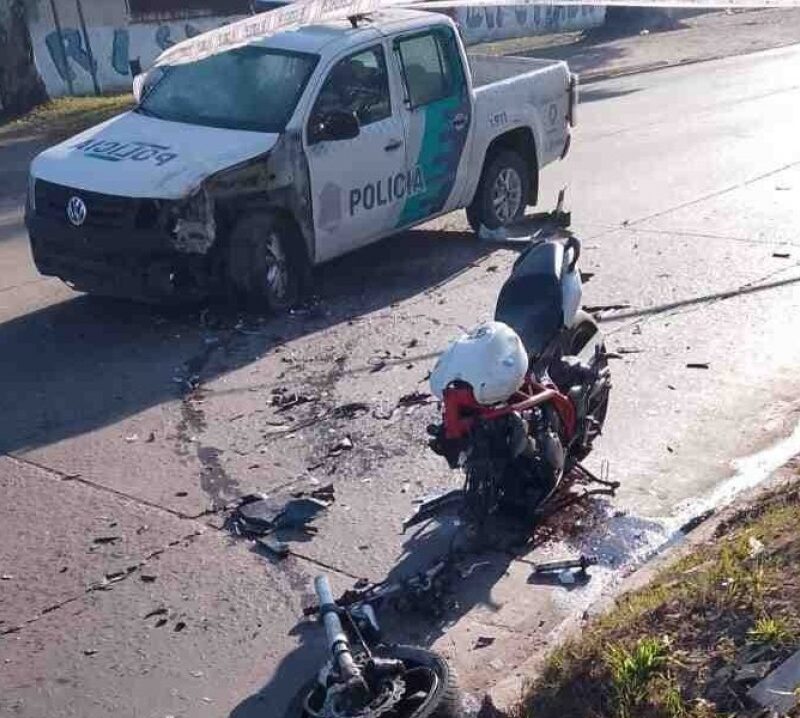 Tragedia en Quilmes Oeste: Motociclista murió tras chocar con un patrullero en persecución