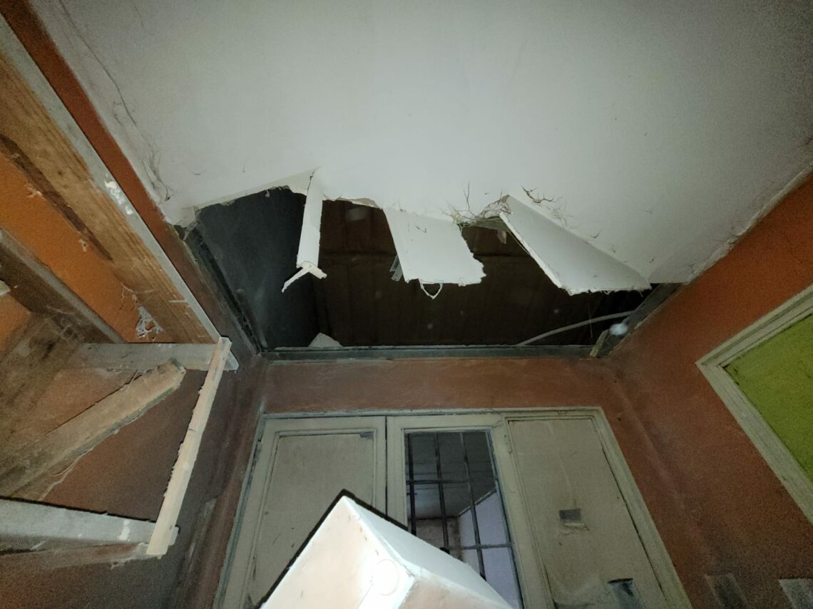 Tensión en la Unidad N° 32 de Florencio Varela: internos intentaron tomar la cárcel y destrozaron las instalaciones