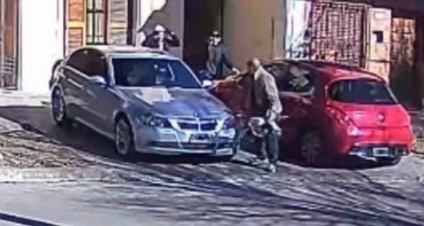 Un expolicía fue asesinado de 11 balazos cuando intentaron robarle el auto en Aldo Bonzi