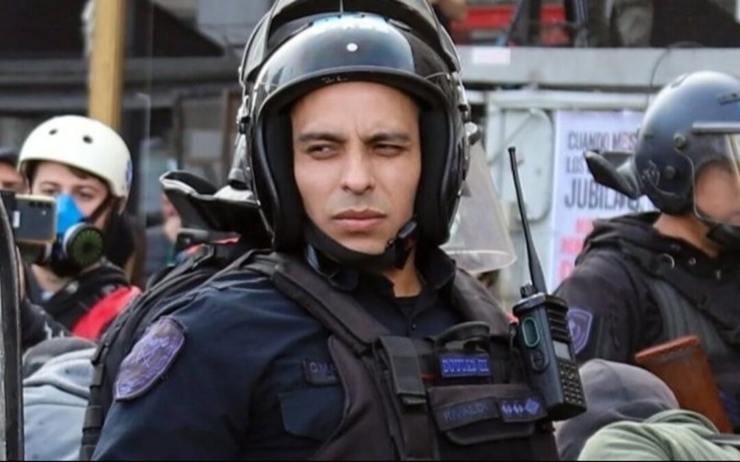 Confirmaron el procesamiento del policía que gaseó a la nena de 9 años en la marcha por los jubilados