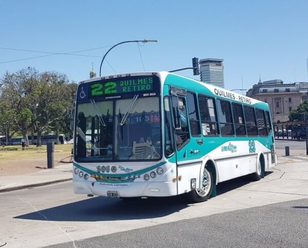 Los gremios del transporte se adhirieron al paro de la CGT contra la reforma laboral