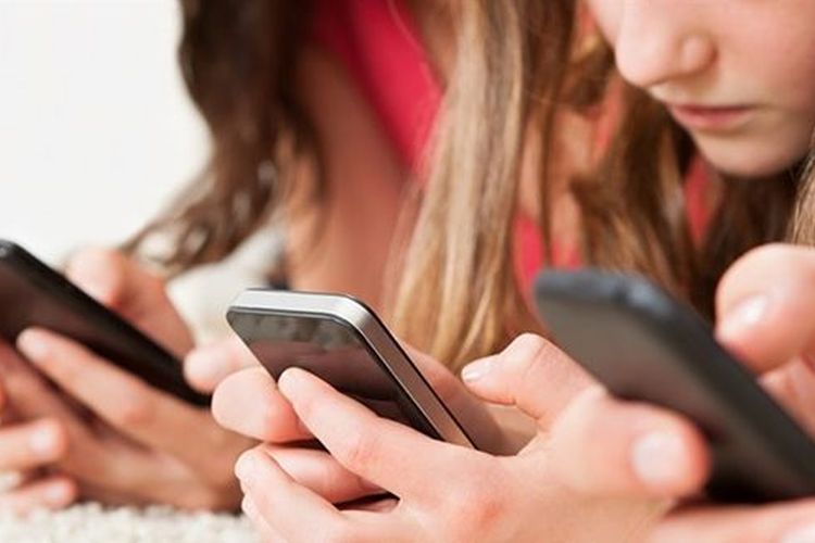 Proponen una ley para incorporar la educación obligatoria sobre redes sociales en las escuelas
