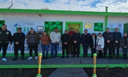 En la Unidad N° 24 privados de la libertad presentaron el libro “2 de Abril”