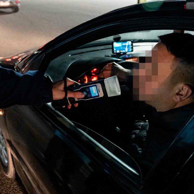 Más de medio centenar de conductores dieron positivo de alcoholemia en peajes de Quilmes y Hudson