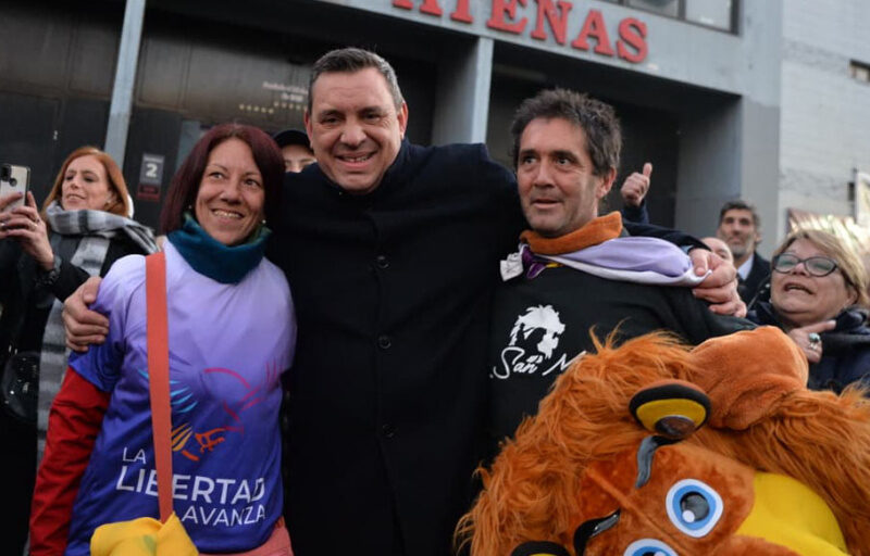 Bondarenko aseguró que “el 99,9 %” de la Policía Bonaerense es “violeta”
