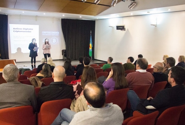 Capacitación en el Colegio de Abogados de Quilmes sobre “Criptomonedas y su Impacto en el Derecho”