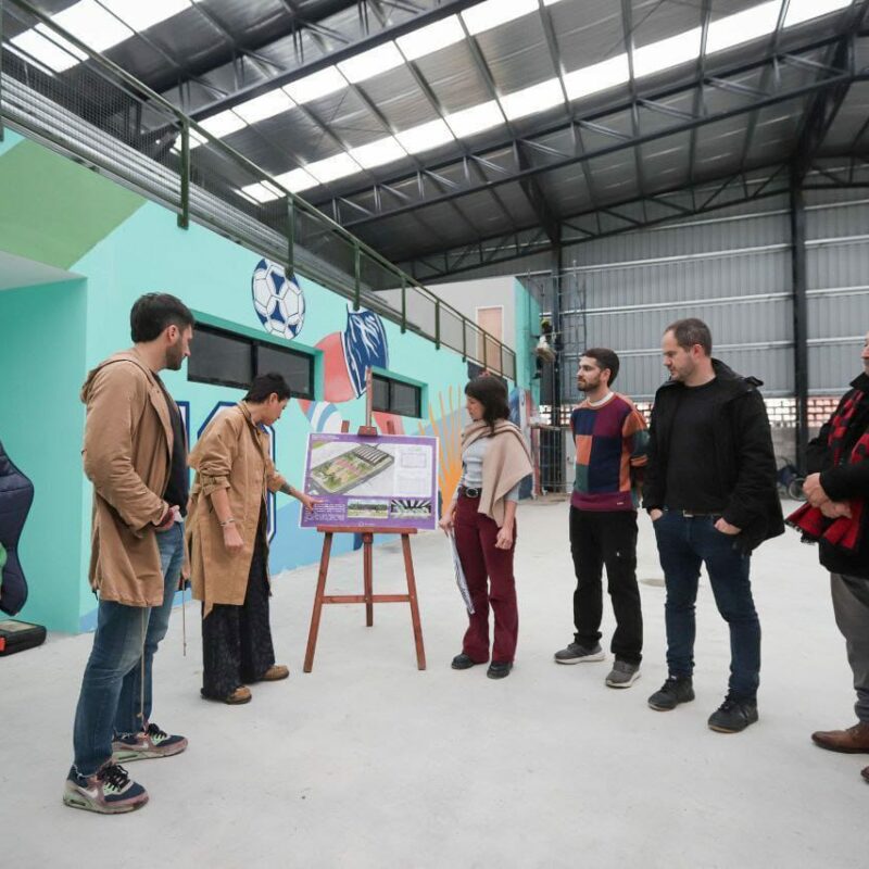 Avanza el Polideportivo Diego Armando Maradona en el Barrio Kolynos de Quilmes Oeste