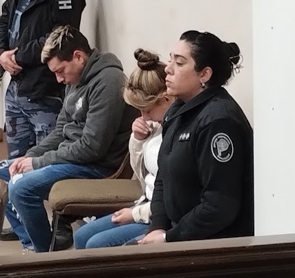 Berazategui: piden prisión perpetua a la madre y su pareja por crimen de bebé de 18 meses; las defensas, absoluciones