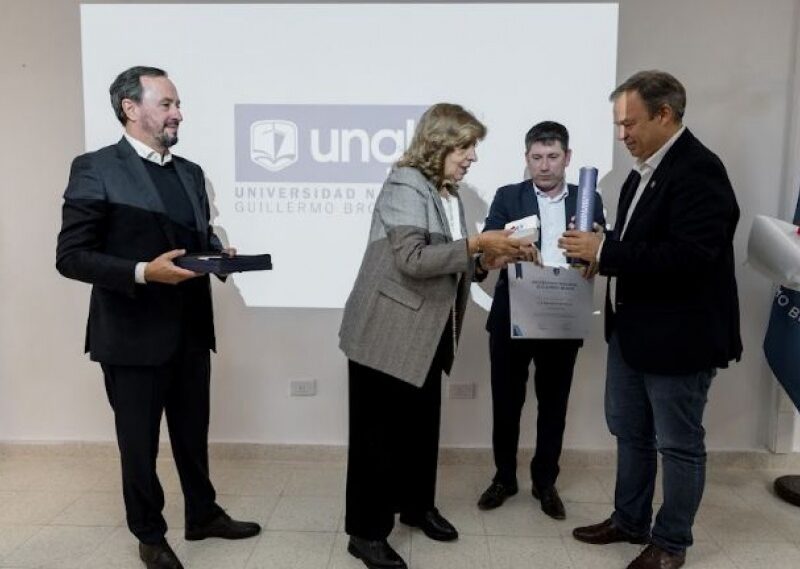 La UNaB distinguió a la jueza Marta Pascual con el Doctorado Honoris Causa