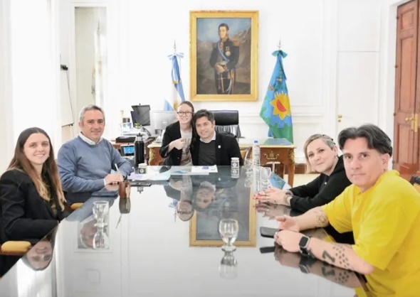 Autismo e inclusión: Ian Moche se reunió con Axel Kicillof y Andrés Larroque