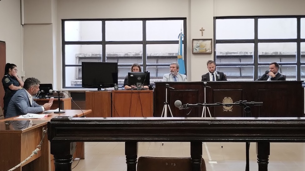 Estaba prófugo desde 2014 por un homicidio en Bernal, se entregó a la Justicia y lo condenaron a 14 años de prisión