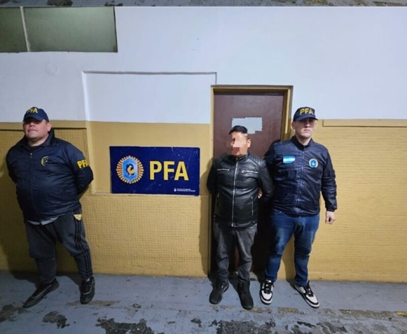 Golpe a la droga: detuvieron a dos personas y secuestraron más de 2.300 kilos de cocaína