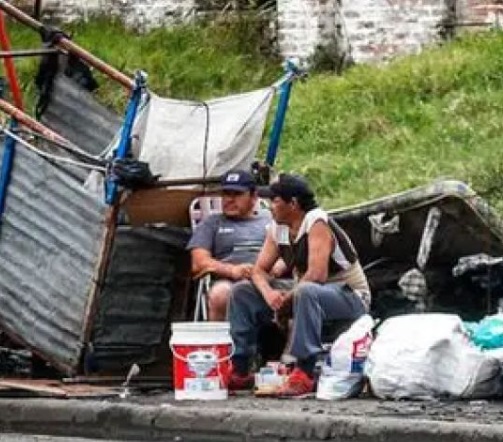 La UCA desmiente a Milei: “no sacó a 12 millones de la pobreza”