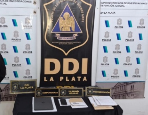 Imputaron a una joven de La Plata que ofrecía cargos en el Poder Judicial bonaerense con títulos falsos