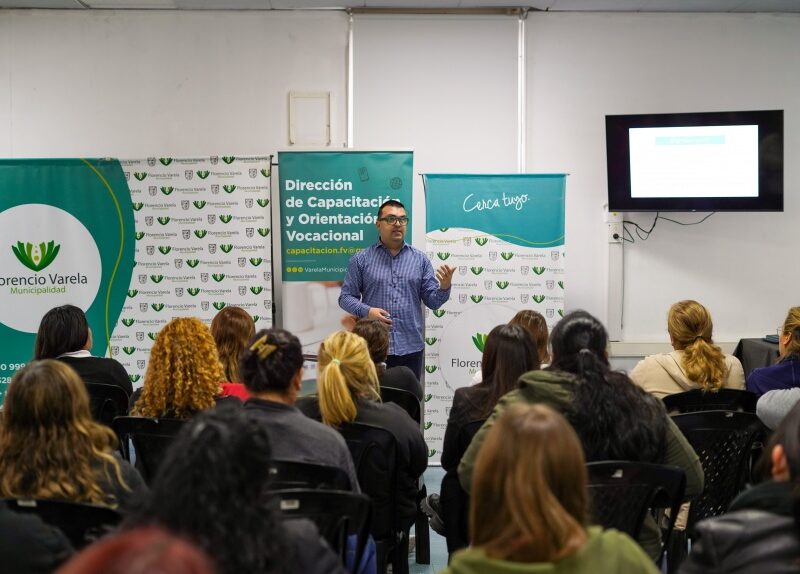 Florencio Varela capacitó personal administrativo sanitario para optimizar la atención