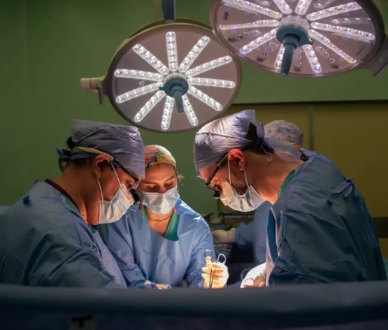 El Garrahan realizó cuatro trasplantes en 34 horas y batió un récord