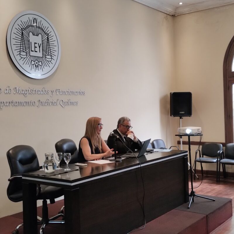 Presentaron en Quilmes la “Guía de Lenguaje Claro con Perspectiva de Infancia”