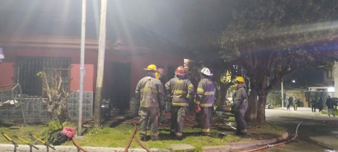 Alarma en Quilmes Oeste: denuncian incendios provocados por un vecino que tendría problemas psiquiátricos