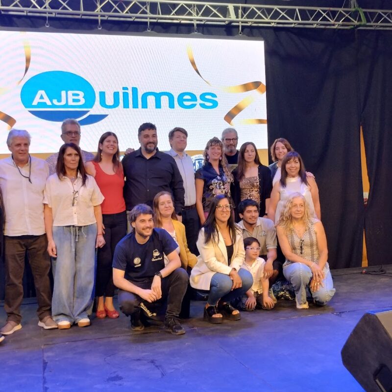 La AJB Quilmes celebró la fiesta de fin de año de los judiciales en el De Vicenzo de Berazategui