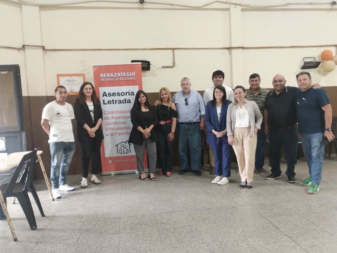 Ciberdelitos y estafas digitales: jornada de prevención en Berazategui dirigida a los adultos mayores