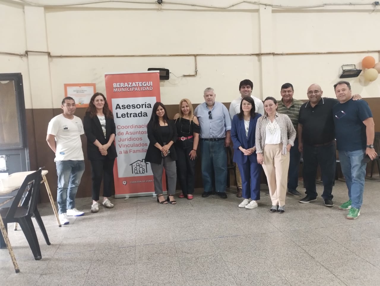 Ciberdelitos y estafas digitales: jornada de prevención en Berazategui dirigida a los adultos mayores