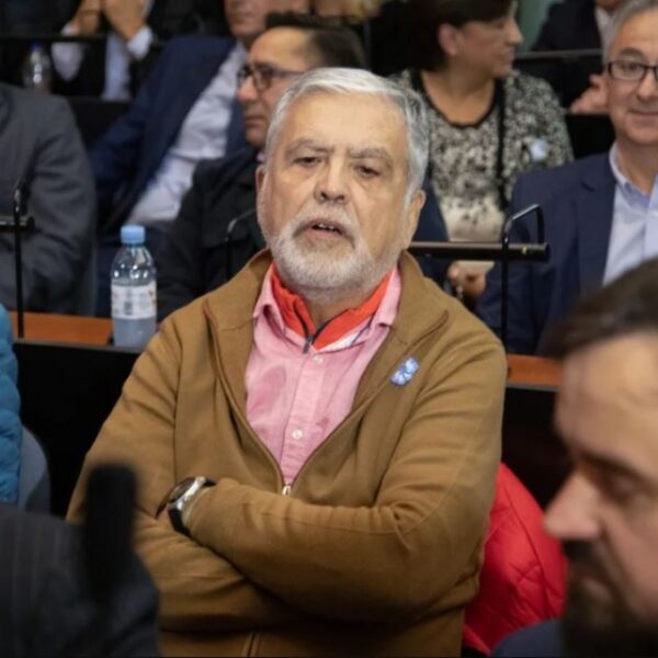 Julio De Vido fue trasladado a la cárcel de Ezeiza para cumplir su condena por la tragedia de Once