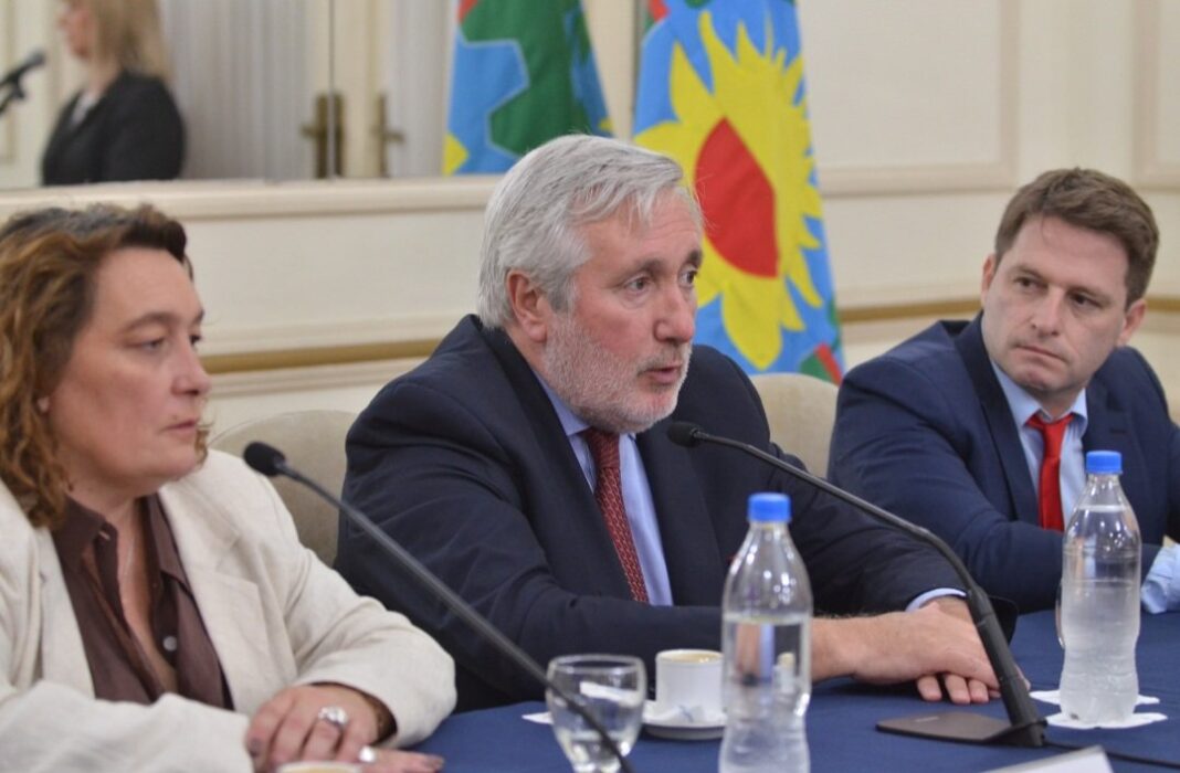 Senadores encabezaron una jornada contra el grooming: “Debemos trabajar todos juntos”