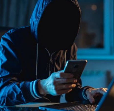 Informe de la UFI N° 8: 61 menores rescatados de redes de cibercrimen en Berazategui, Varela y Quilmes