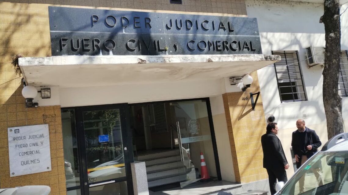 Quilmes: vecinos llevaron a la justicia la disputa por la poda de un árbol