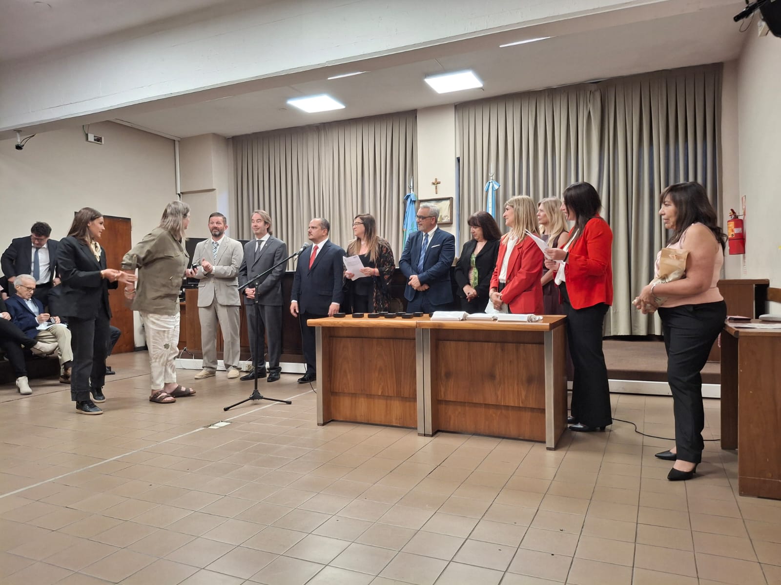 Entrega de reconocimientos a la trayectoria judicial en el Departamento Judicial Quilmes
