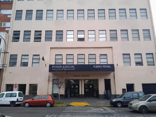 Los condenaron a penas de 8 y 16 años de prisión por matar a un joven y herir a otro en San Francisco Solano en 2023