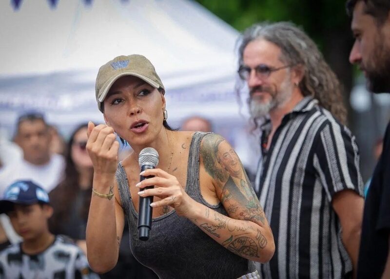 Mayra Mendoza a Juan Grabois: “me faltás el respeto, no sé quién te creés que sos”