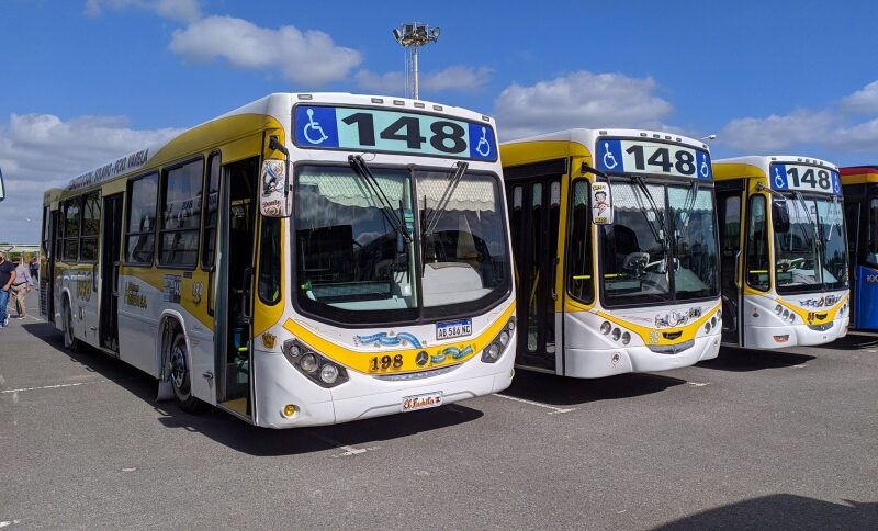 La línea 148 está de paro por salarios adeudados y miles de usuarios se encuentran sin servicio