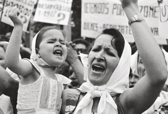 Banco Provincia lanzó el Gran Premio de Fotografía y Ensayo Histórico 2026, a 50 años del Golpe