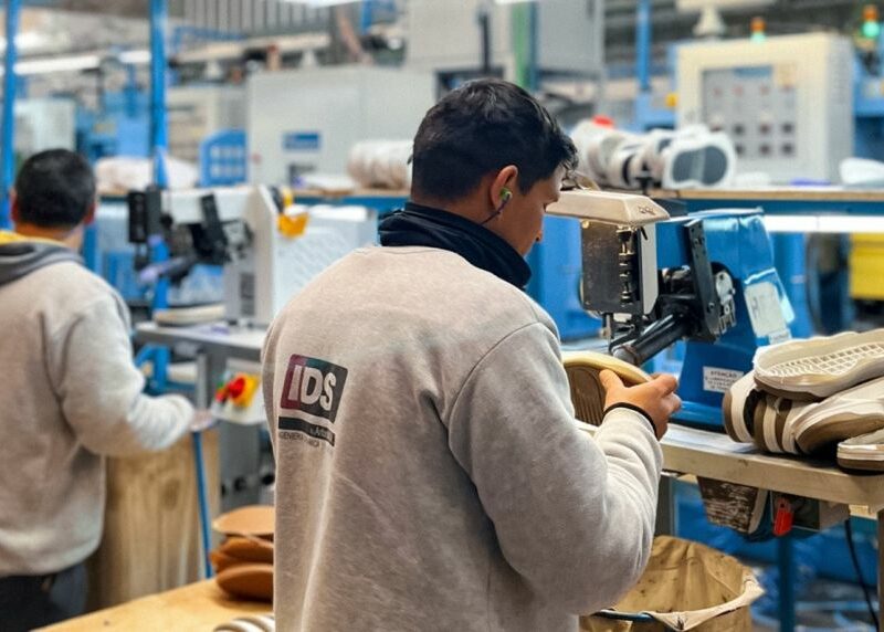 La crisis en la industria del calzado se cobró una nueva víctima: más cierres y despidos
