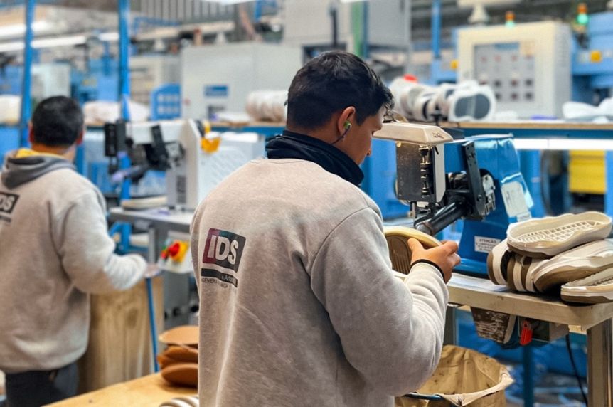 La crisis en la industria del calzado se cobró una nueva víctima: más cierres y despidos