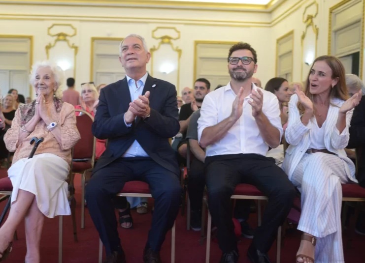 Estela de Carlotto y Alak encabezaron una jornada de memoria por el Día de los Derechos Humanos