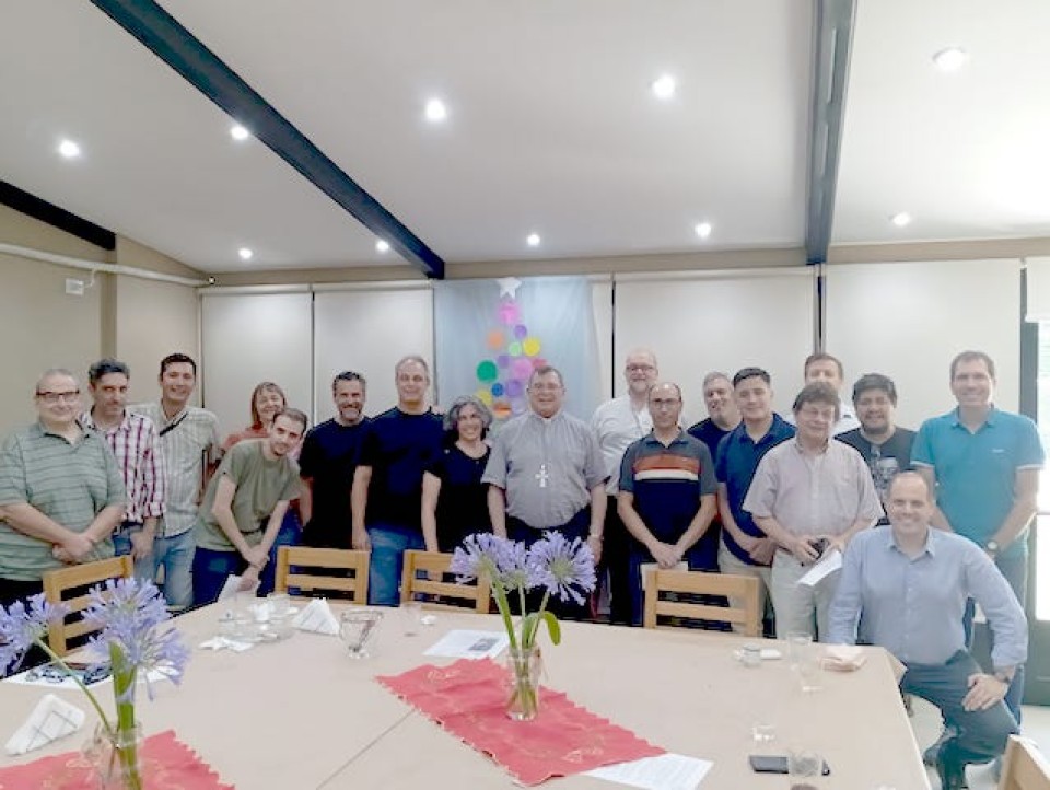 Brindis navideño de los obispos de la Diócesis junto a periodistas de Quilmes, Varela y Berazategui
