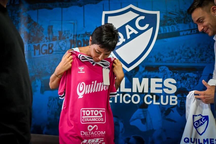 Mayra Mendoza entregó un subsidio a para el recambio de luminarias del Estadio Centenario