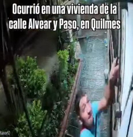 “Escrachado”: quedó registrado al intentar desactivar una cámara de seguridad en Quilmes