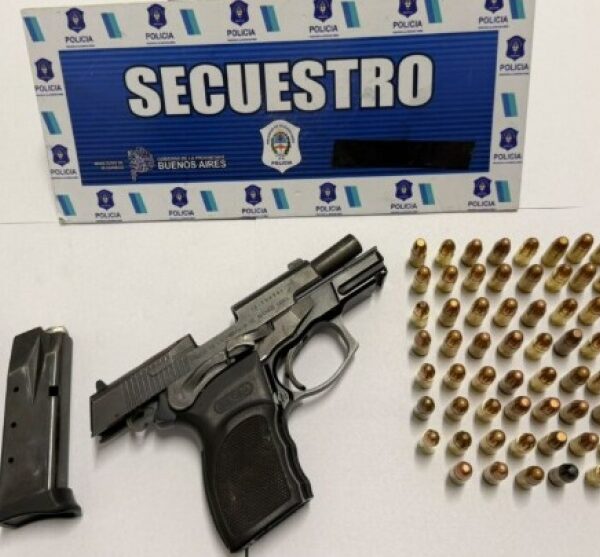 Allanamientos en Quilmes por abuso de armas: un aprehendido y secuestro de armas