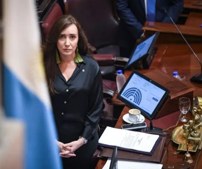 Villarruel homenajeó a soldados y oficiales caídos en el ataque al regimiento de La Tablada en 1989