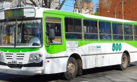 Protesta y acuerdo clave: garantizan continuidad laboral de choferes de la San Juan Bautista en Florencio Varela